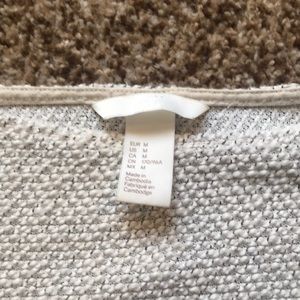 H&M Sweaters - H&M Sweater H&M Sweaters - H&M Sweater